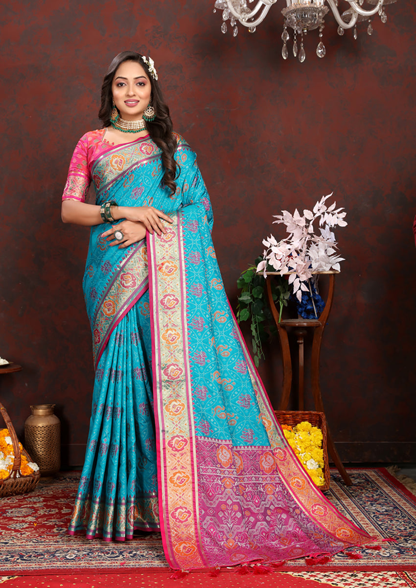 Lorenvalley Fashion Firozi Patola Silk Woven Design with Zari Meenakari Weaving motifs motifs Pallu Saree - Swadesiicart