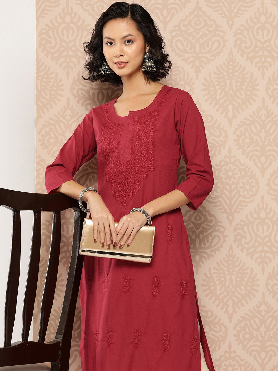 Yufta Floral Embroidered Chikankari Cotton Kurta - Swadesiicart