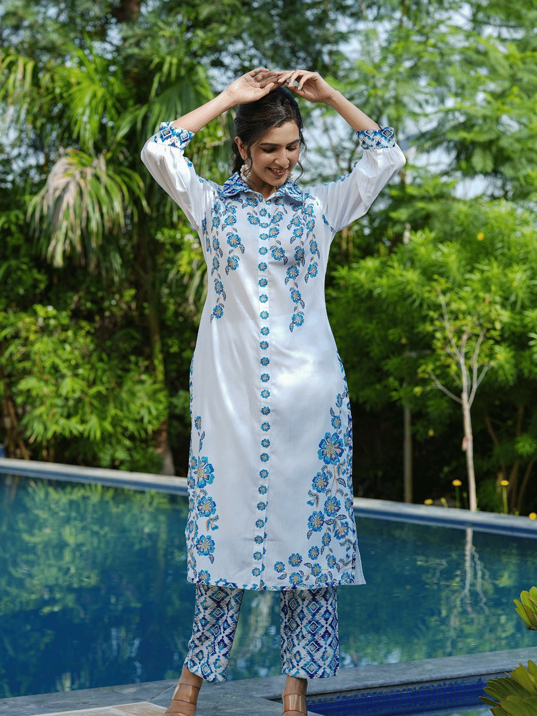 Yufta Blue White Printed Pure Cotton Kurta with Trousers - Swadesiicart