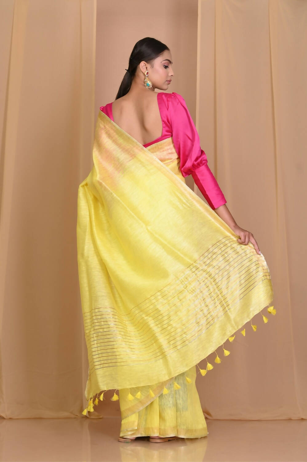 Very Much Indian Pure Linen Silk Saree With Sleek Border - Yellow | Swadesiicart