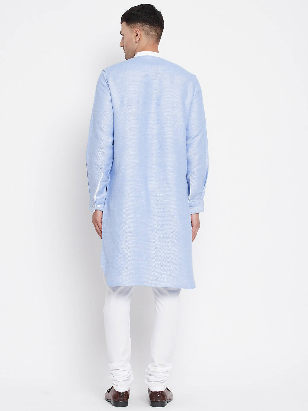 Even Apparels Blue Color Pure Cotton Men's Kurta With Contrast Collar And Placket | Swadesiicart