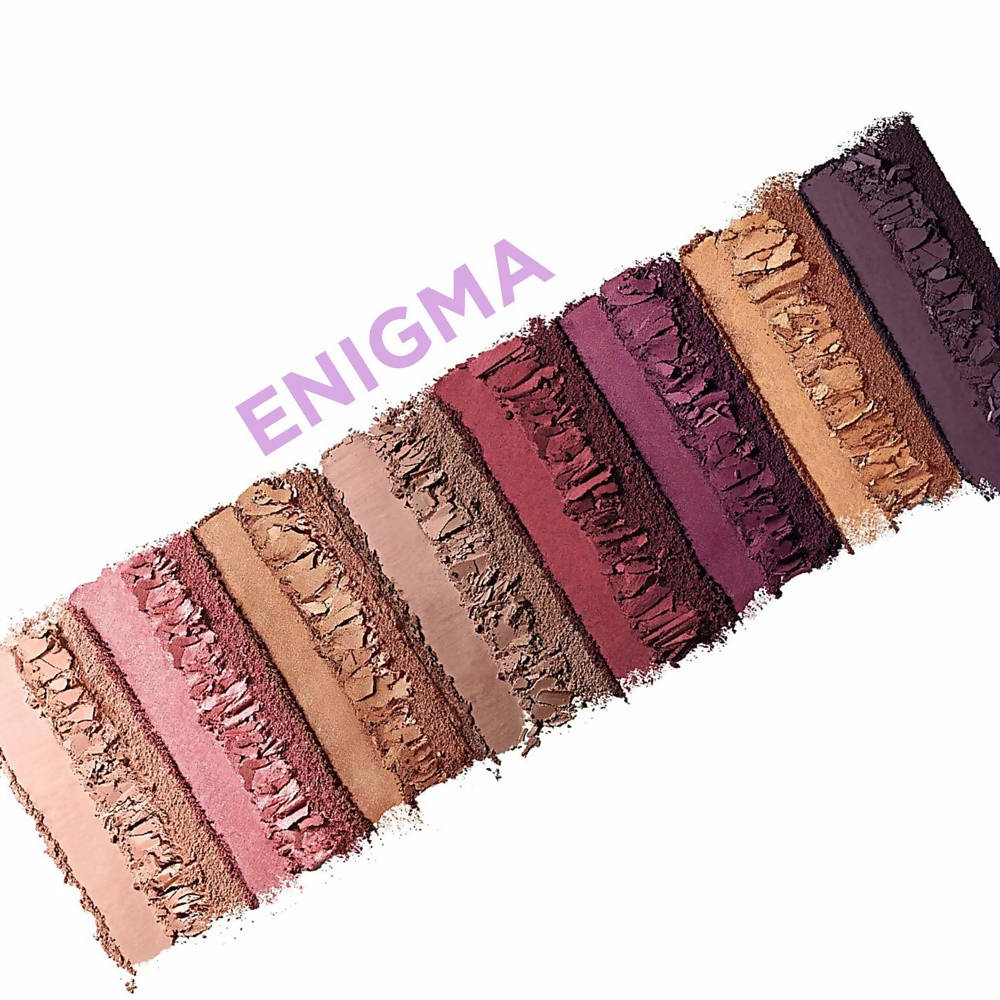 Revlon Colorstay Looks Book Palette - Enigma - Swadesiicart