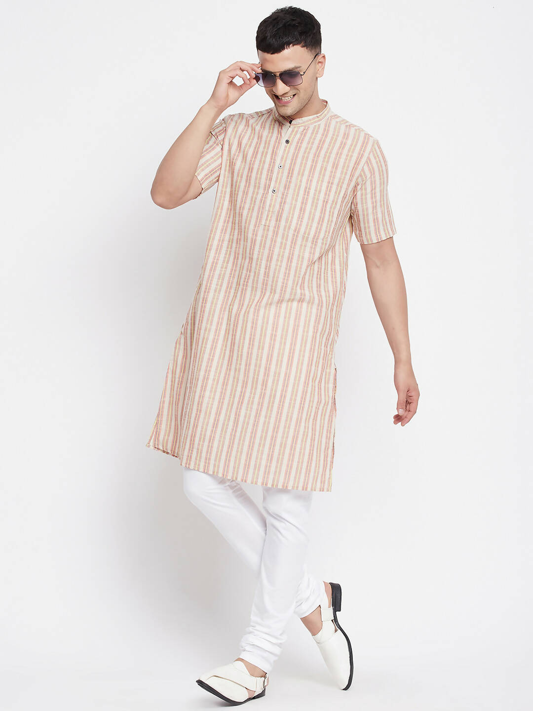 Even Apparels Yellow Pure Cotton Men's H/S Kurta With Band Collar | Swadesiicart