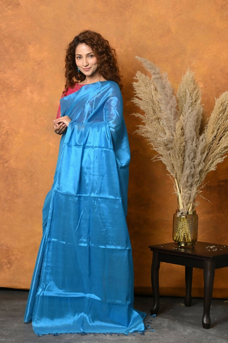 Very Much Indian Fusion Cotton Tissue Shimmer Saree - Light Blue | Swadesiicart