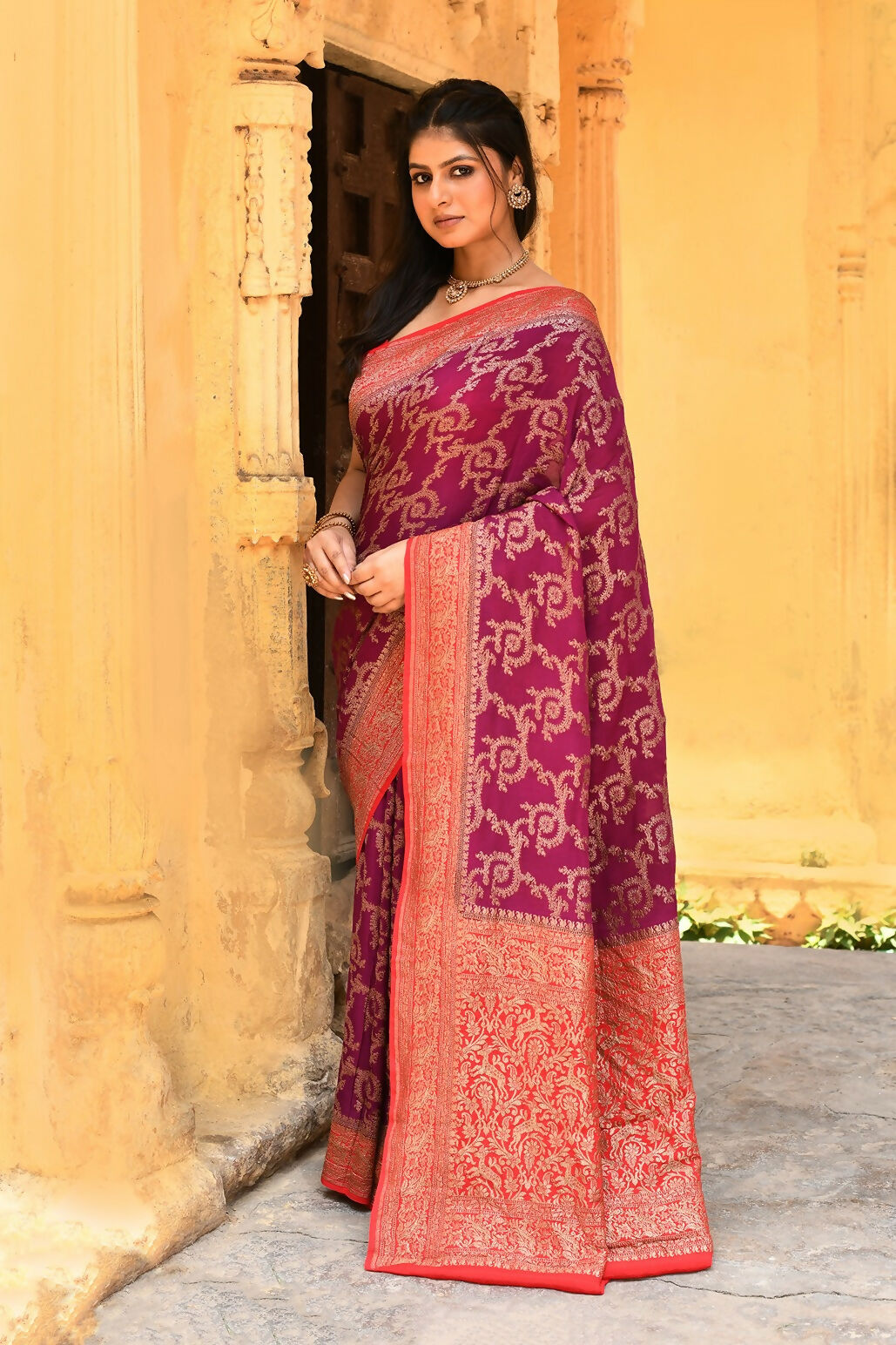 Joban Fashion Hot Pink Crepe Chiffon Pure Handloom Banarasi Silk Saree | Swadesiicart