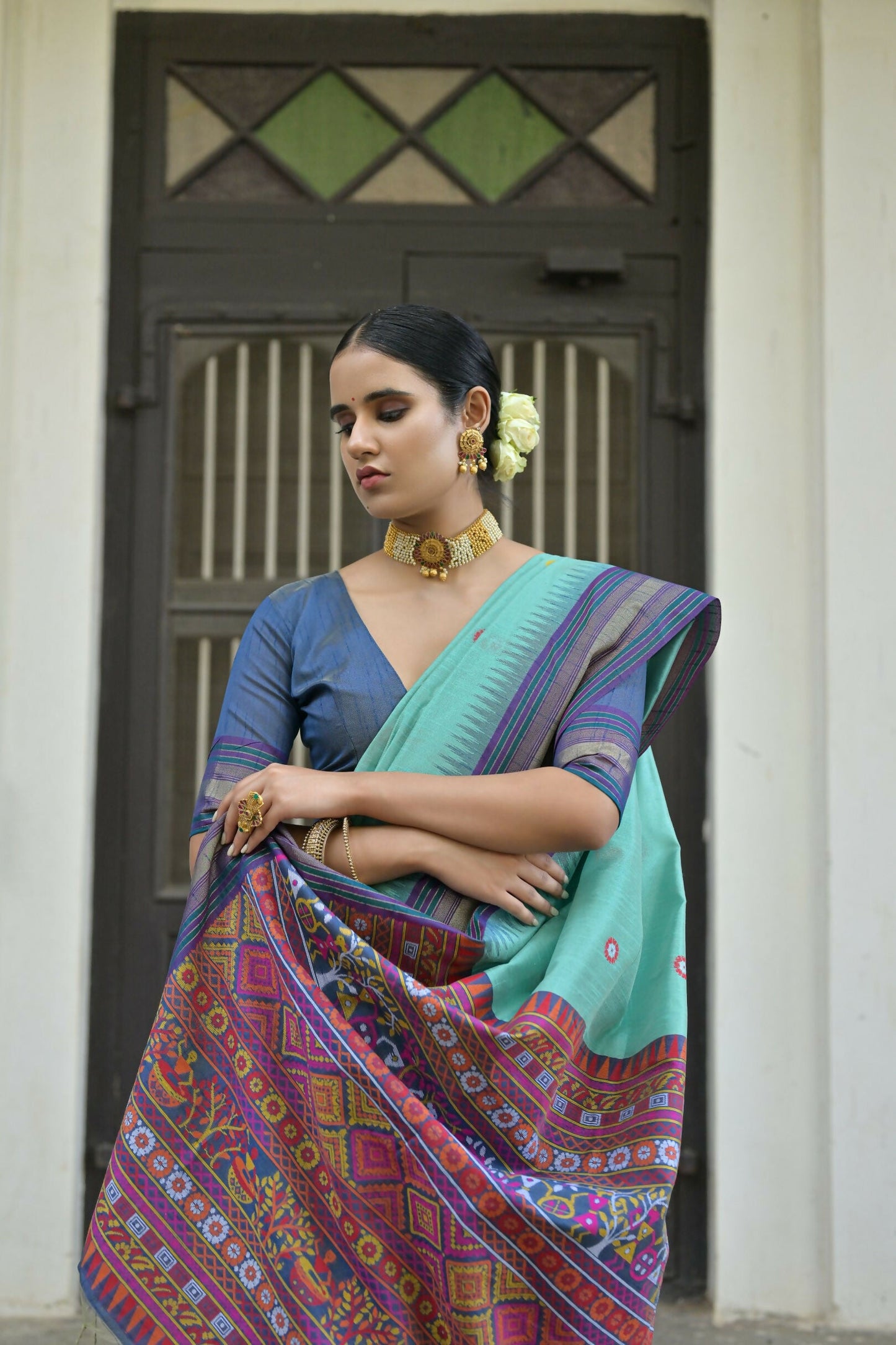 Vishnu Weaves Women's Firozi Handloom Raw Silk Saree with Blouse - Swadesiicart