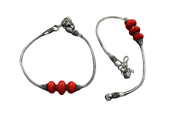 Mominos Fashion Kamal Johar Oxidised Silver With Red Beads Anklets | Swadesiicart