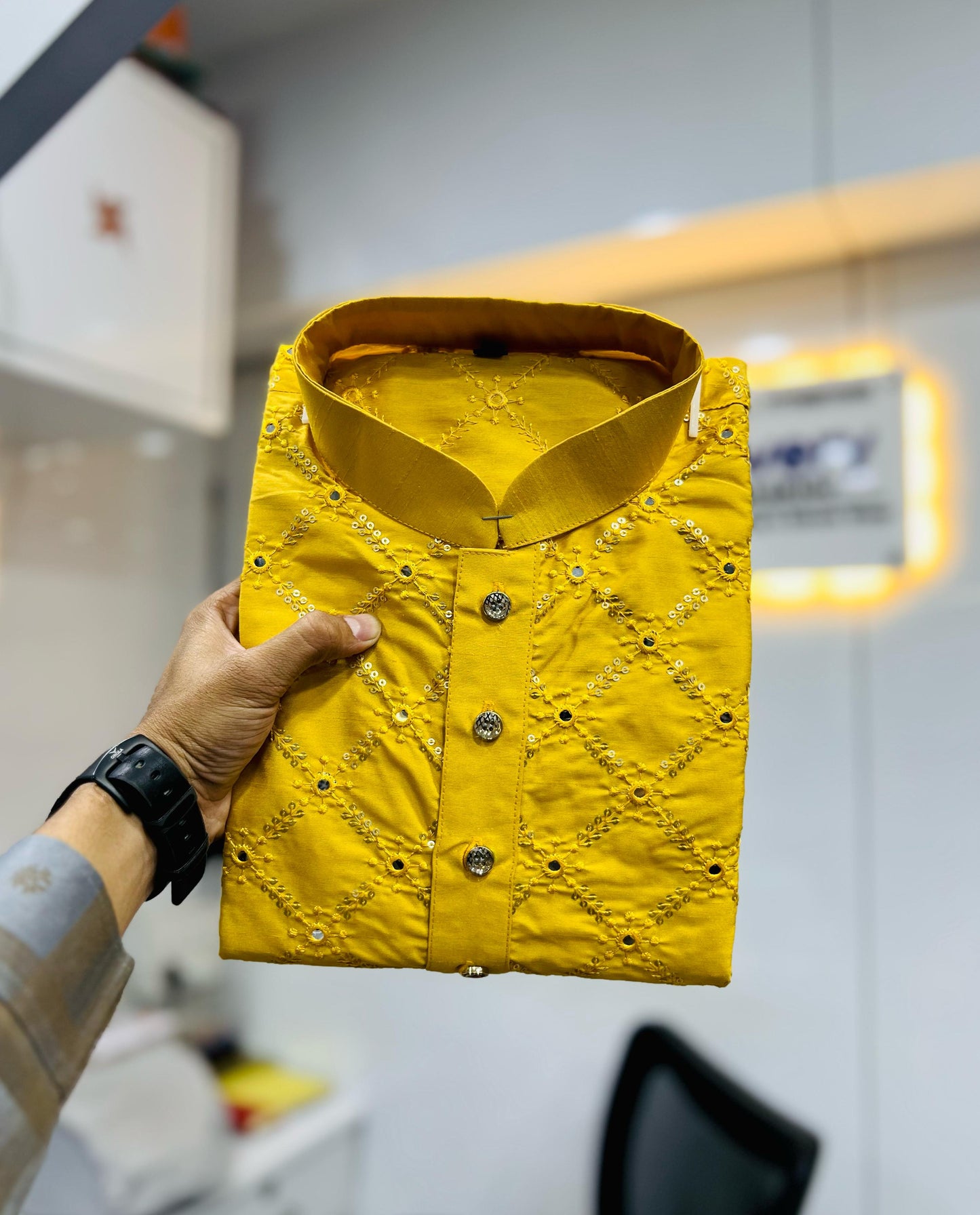 Neera Trendz Yellow Heavy Soft Silk Mirror Work Men's Kurta Pyjama - Swadesiicart