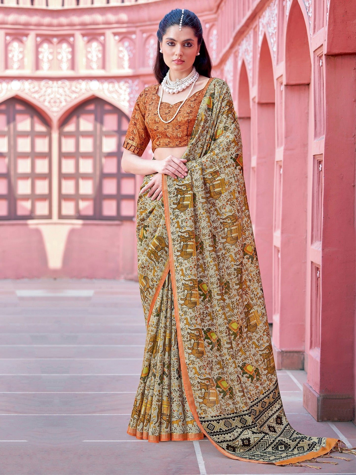 NOZ2TOZ Women's Banarasi Silk Beige Printed Designer Saree With Blouse Piece | Swadesiicart
