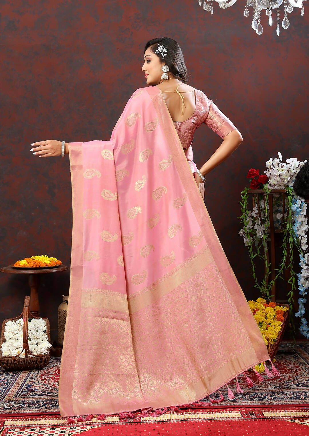 Lorenvalley Fashion Pink Cotton Woven Design with Zari Weaving Design Saree - Swadesiicart