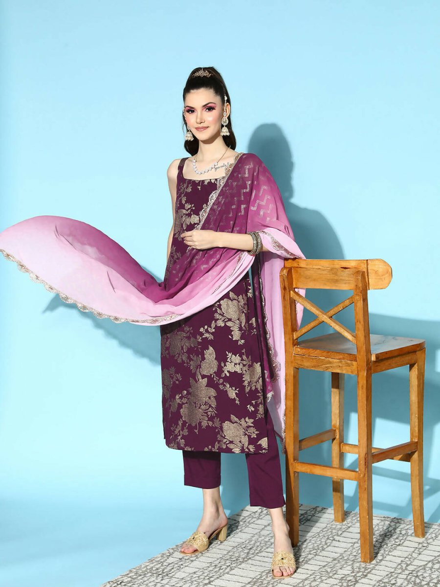 Ahalyaa Women's Wine Crepe Gold Smoke Printed Kurta Pant Set With Dupatta | Swadesiicart
