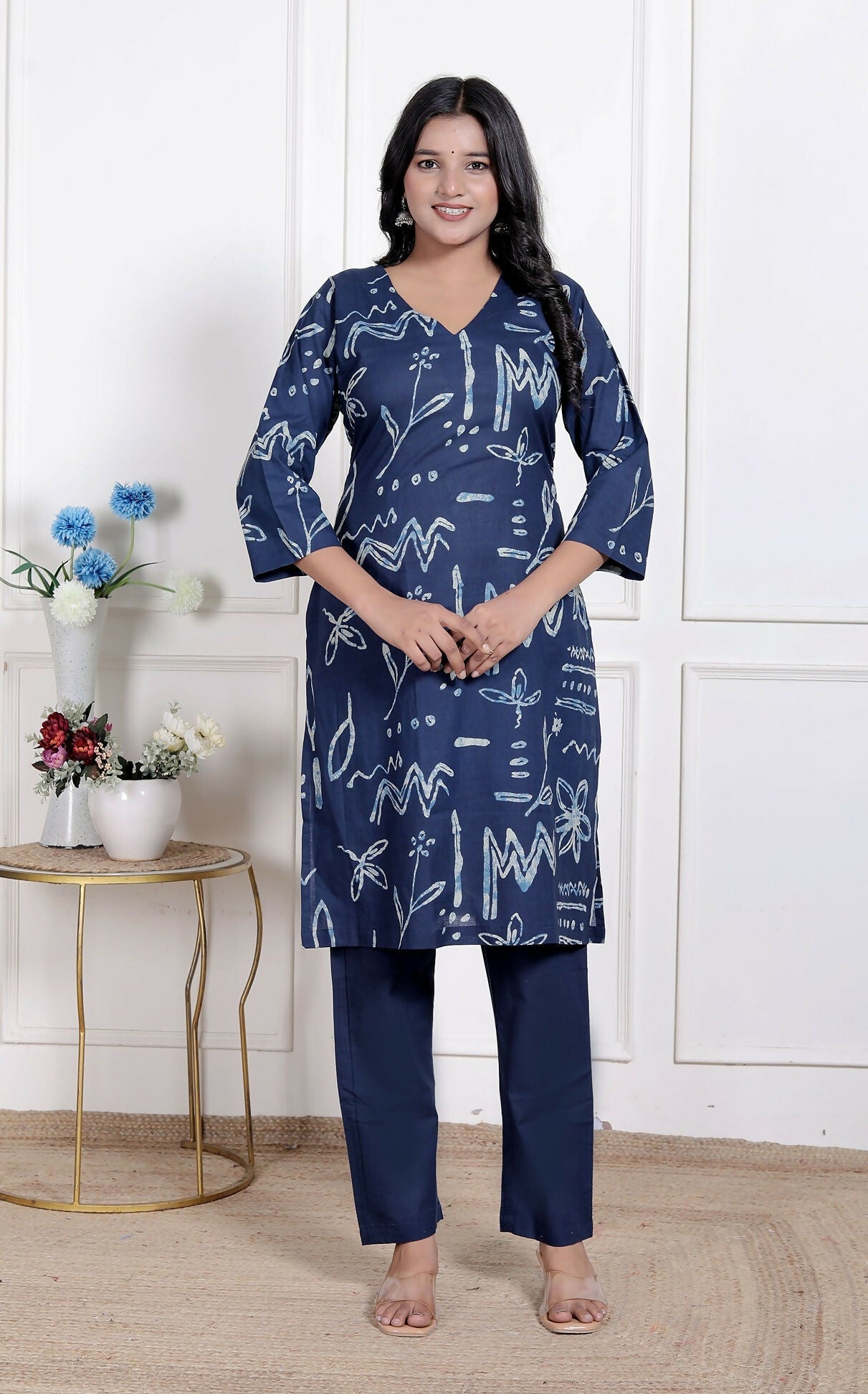 Miravan Womens Abstract Blue Printed Cotton Blue Co-Ord Set - Swadesiicart