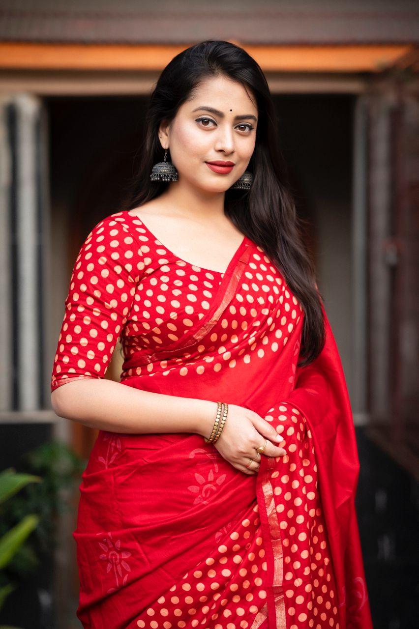 Red Pure Chanderi Hand Block Saree with Unstitched Blouse - Hiral Fashion | Swadesiicart