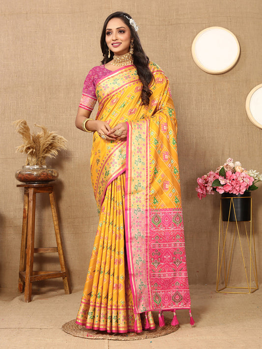 Lorenvalley Fashion Gold Patola Silk Woven Design with Zari Meenakari Weaving motifs Pallu Saree - Swadesiicart