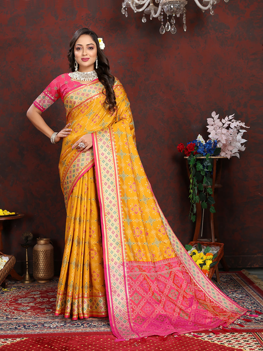 Lorenvalley Fashion Gold Patola Silk Woven Design with Zari Meenakari Weaving motifs Pallu Saree - Swadesiicart