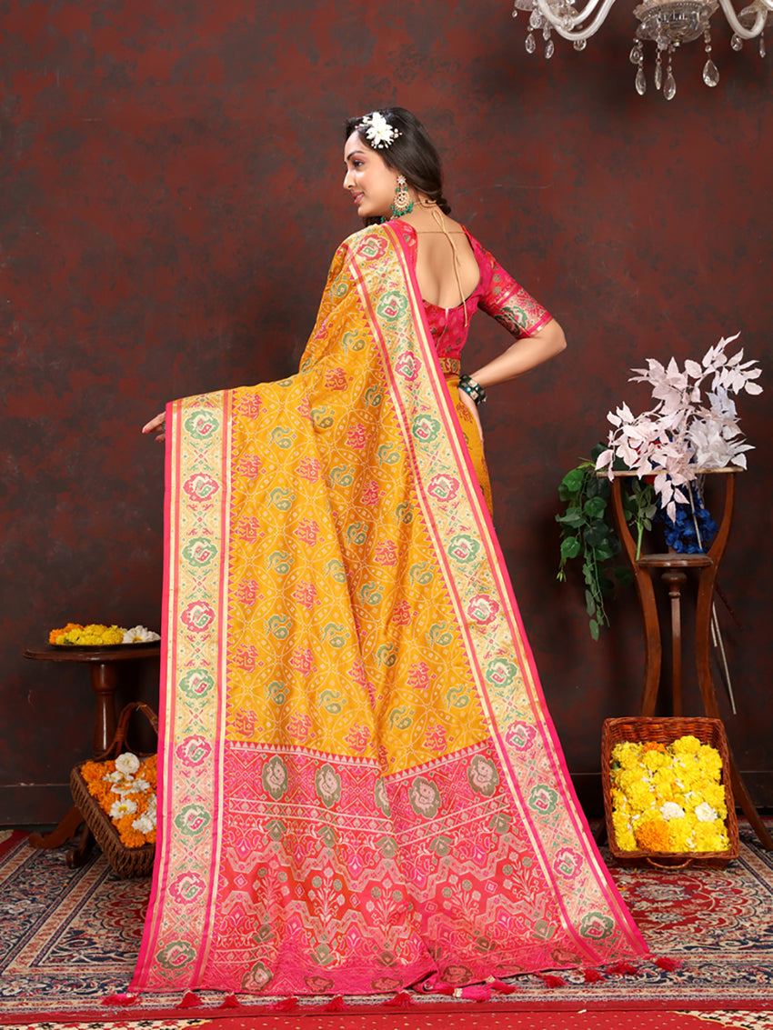 Lorenvalley Fashion Gold Patola Silk Woven Design with Zari Meenakari Weaving motifs Pallu Saree - Swadesiicart