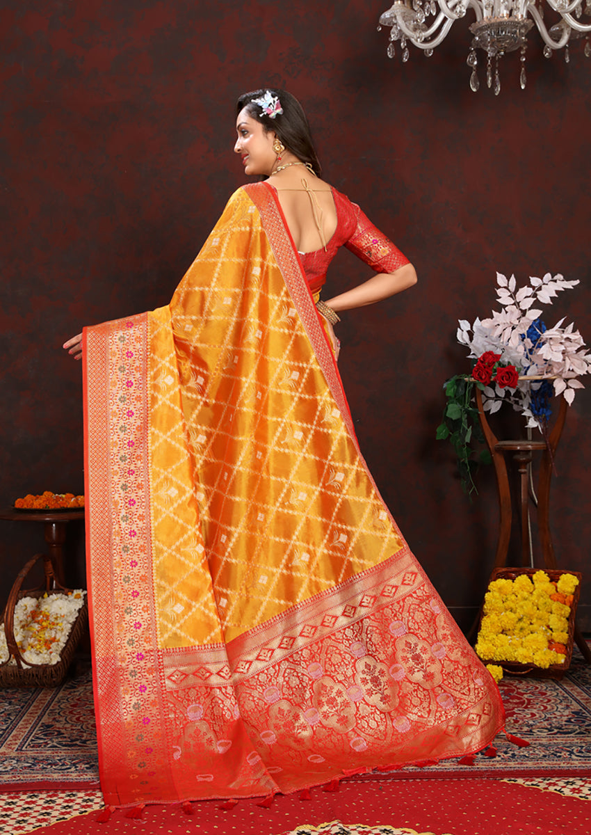 Lorenvalley Fashion Gold Organza Silk Woven Design with Rich Meenakari Weaving Pallu Saree - Swadesiicart