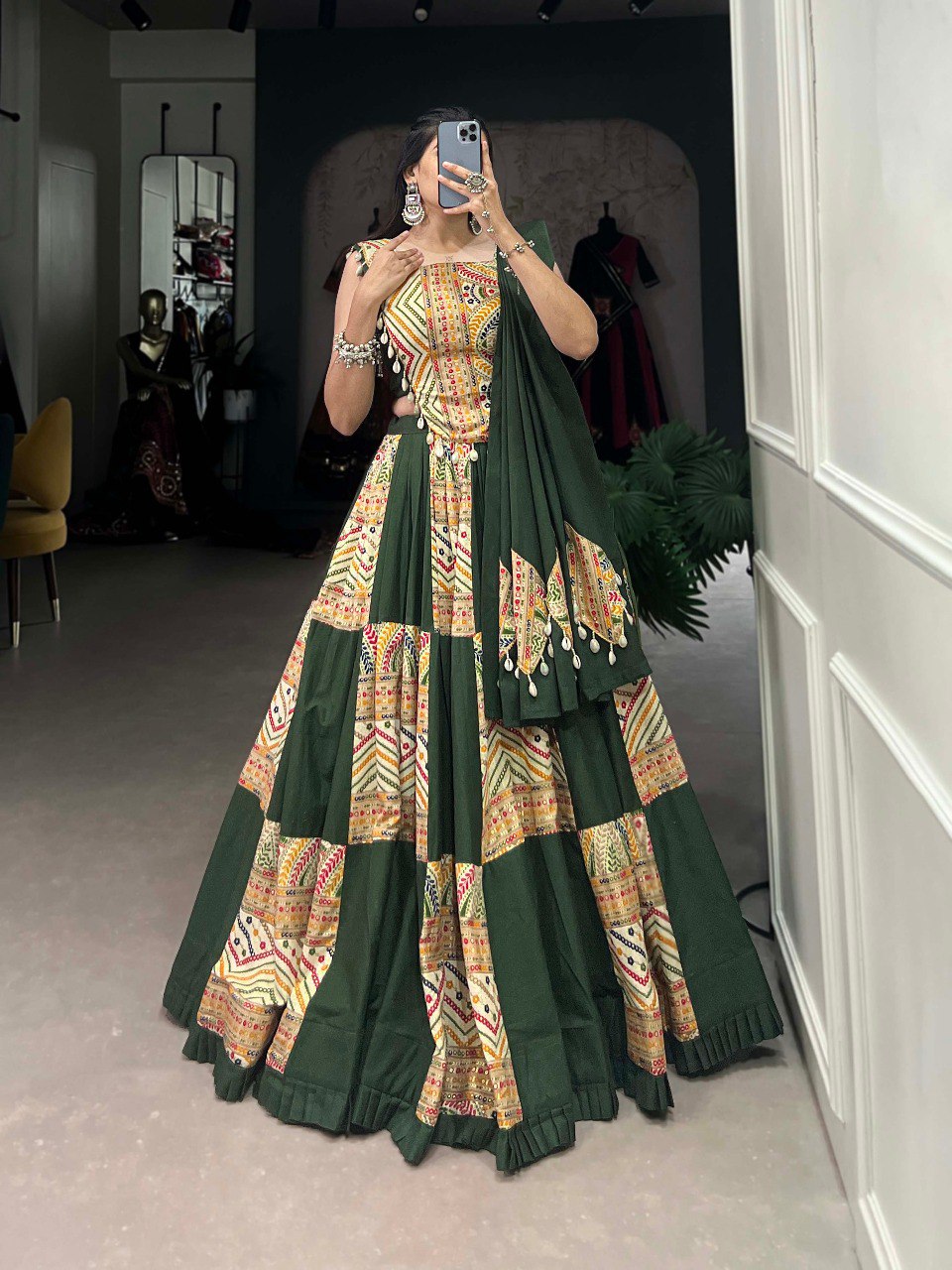 Lorenvalley Pure Cotton Green Plain And Printed With Foil Work Lehenga Choli with Dupatta | Swadesiicart