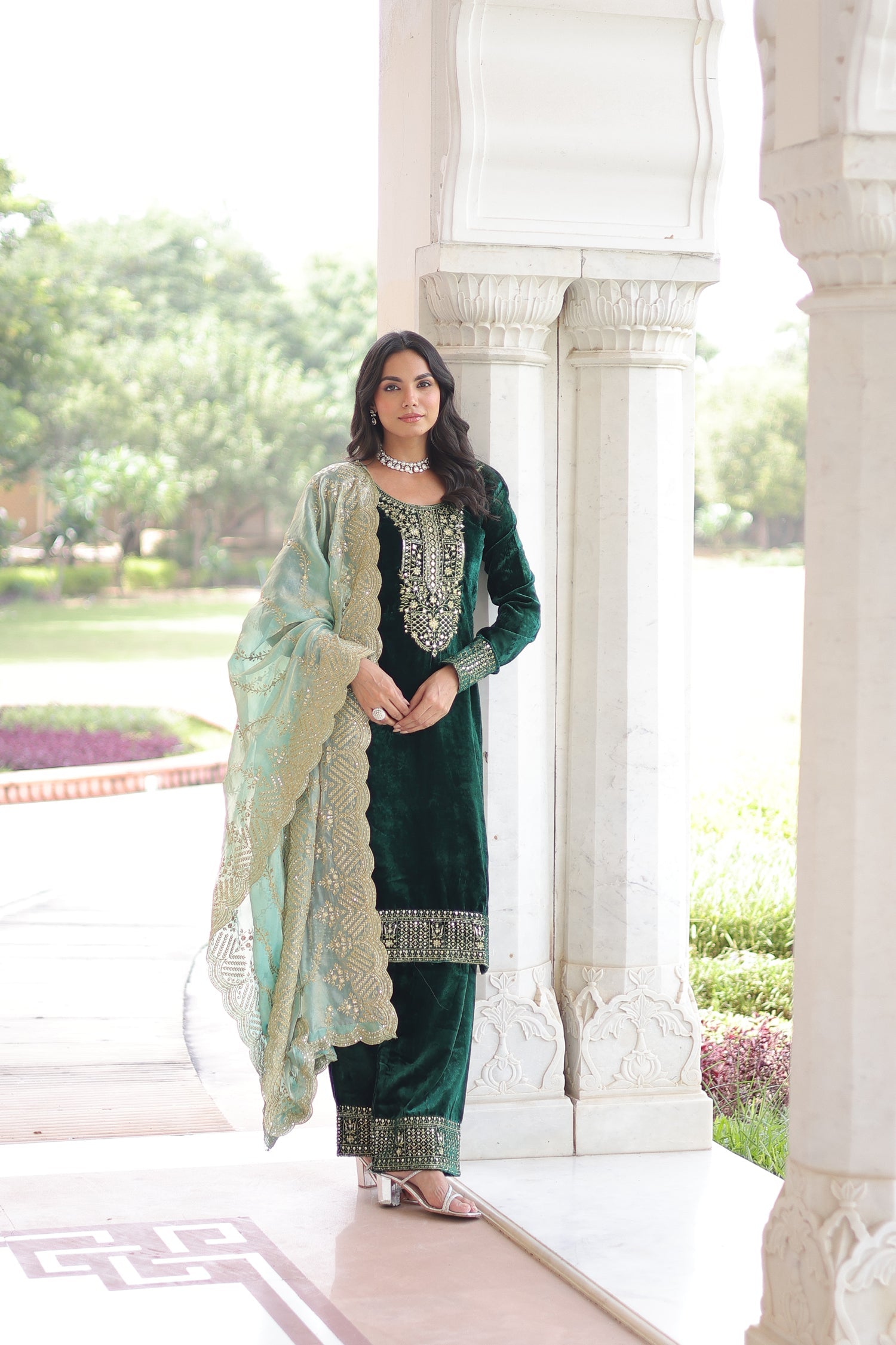 Lorenvalley Fashion Green Velvet with Rich Sequins & Zari Embroidered work Kurta Pant with Dupatta - Swadesiicart