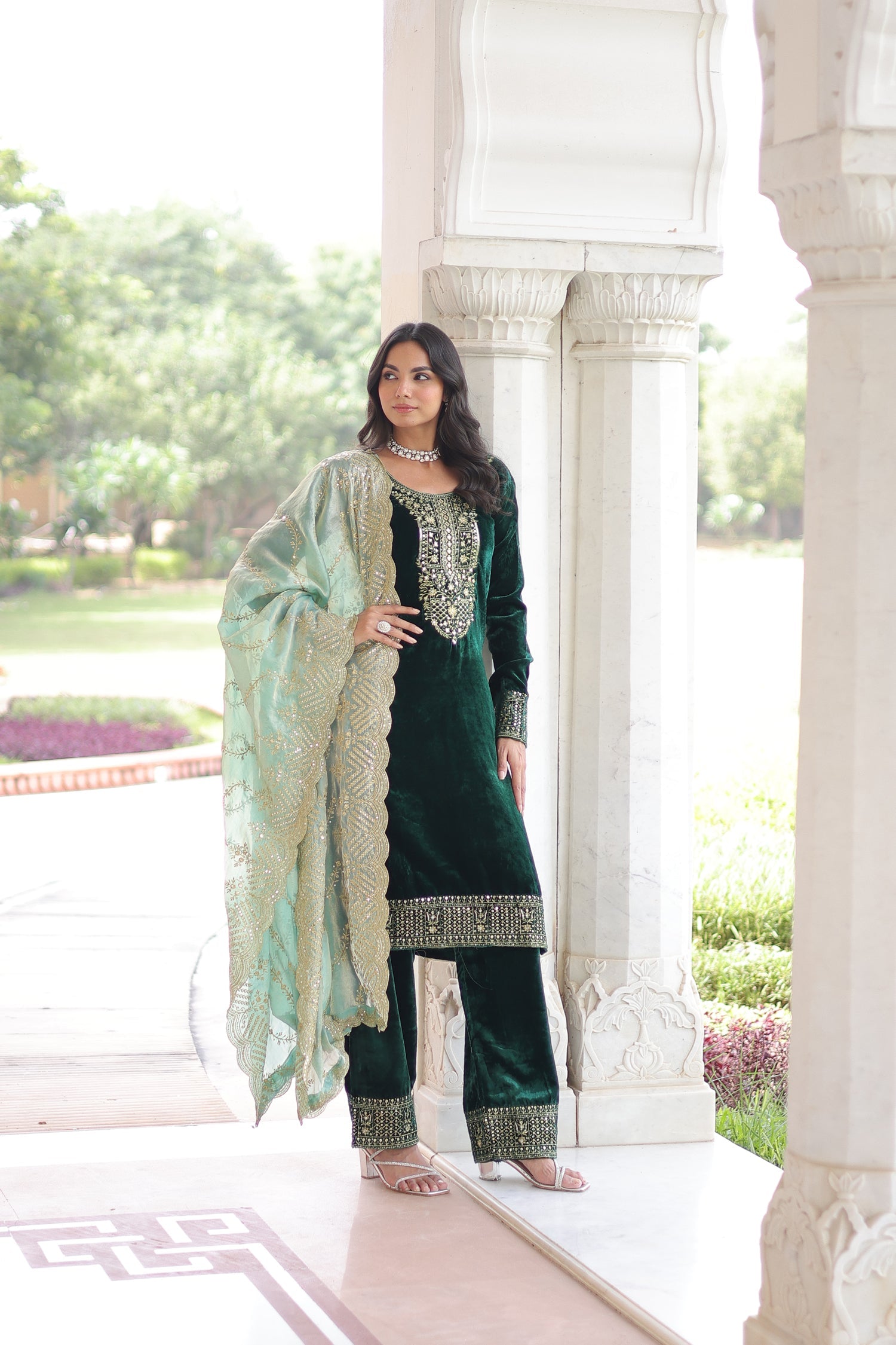 Lorenvalley Fashion Green Velvet with Rich Sequins & Zari Embroidered work Kurta Pant with Dupatta - Swadesiicart