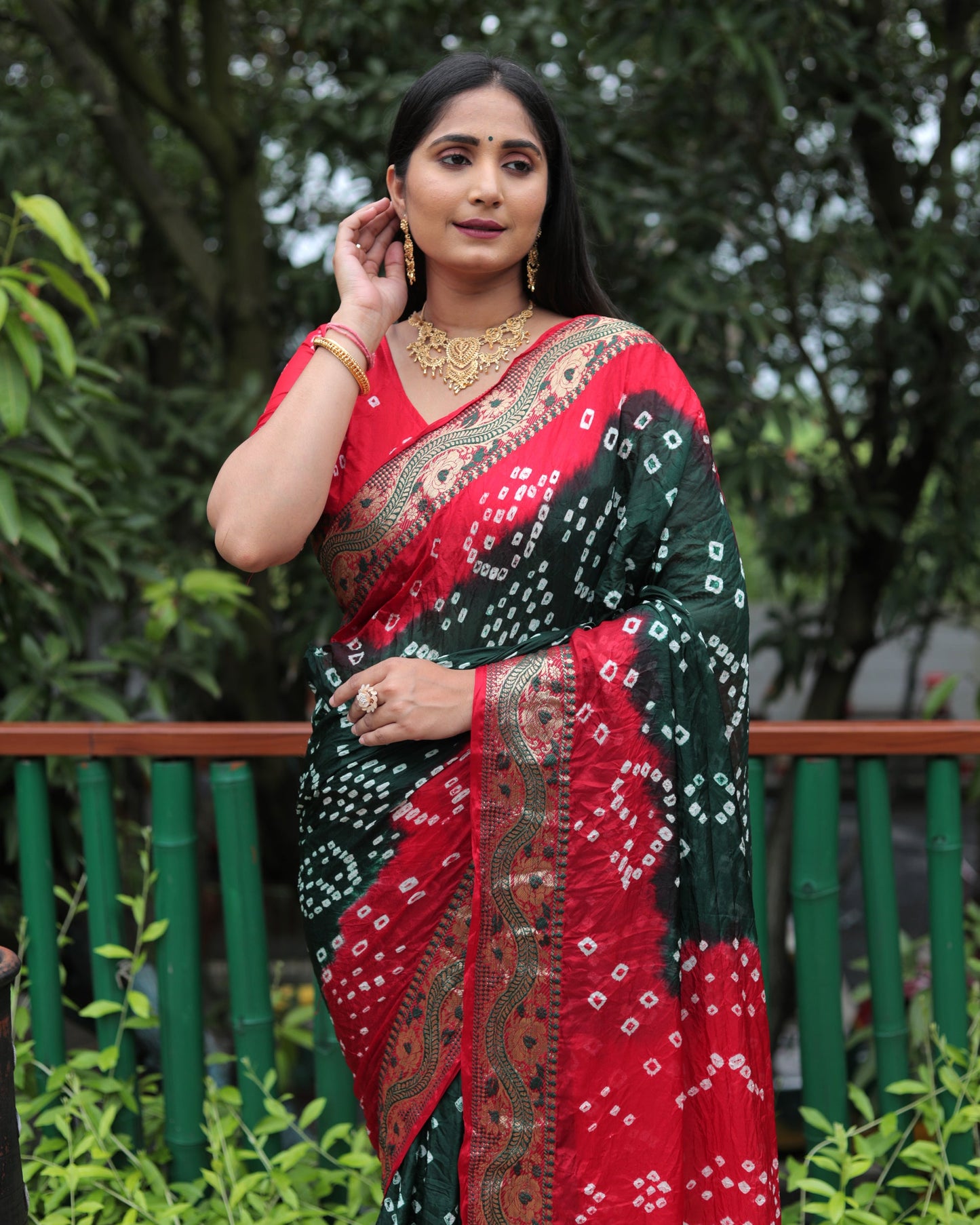 Lorenvalley Premium Pure Bandhej Tapeta Soft light weight silk saree with zari weaving Border - Multicolor - Swadesiicart