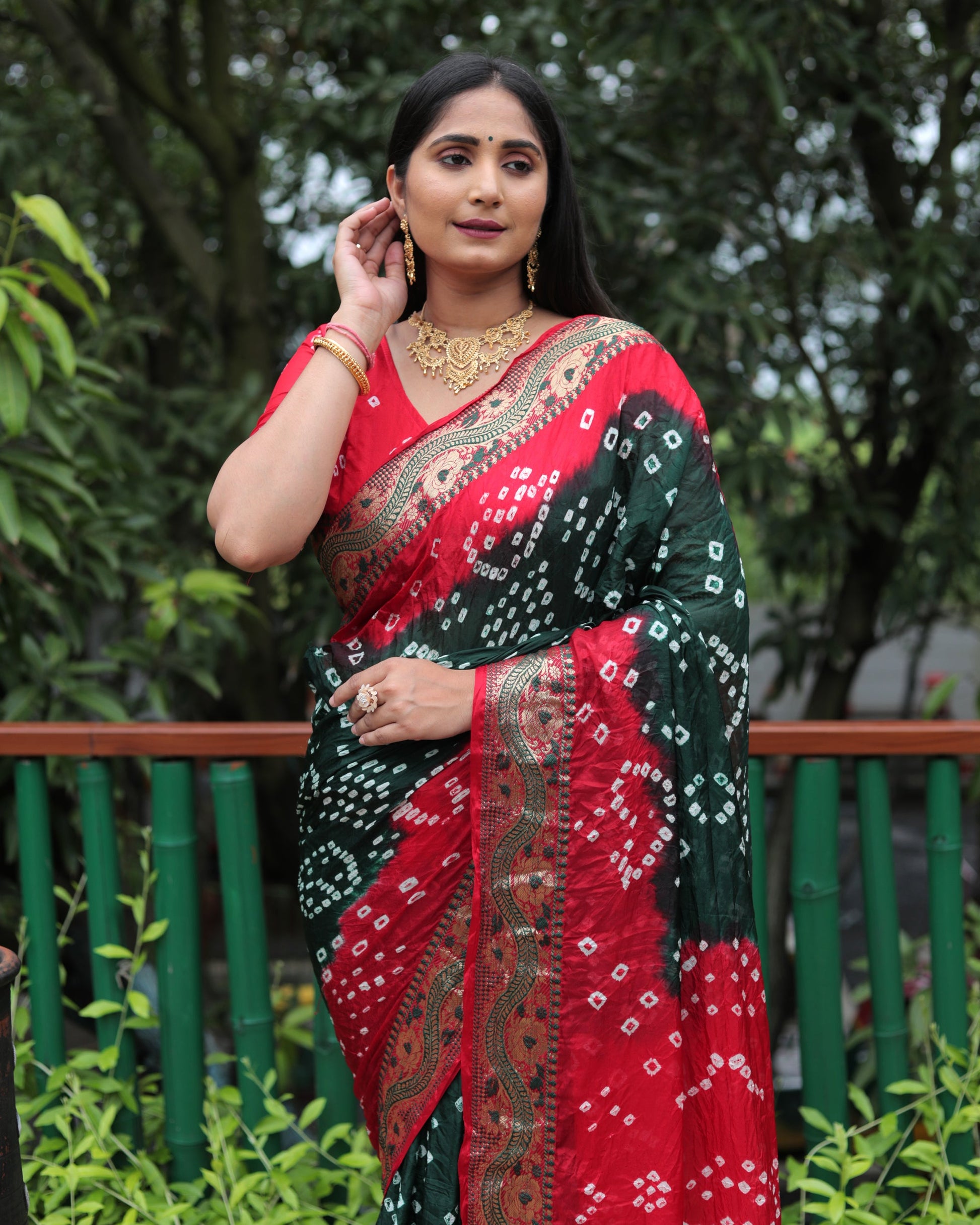 Lorenvalley Premium Pure Bandhej Tapeta Soft light weight silk saree with zari weaving Border - Multicolor - Swadesiicart