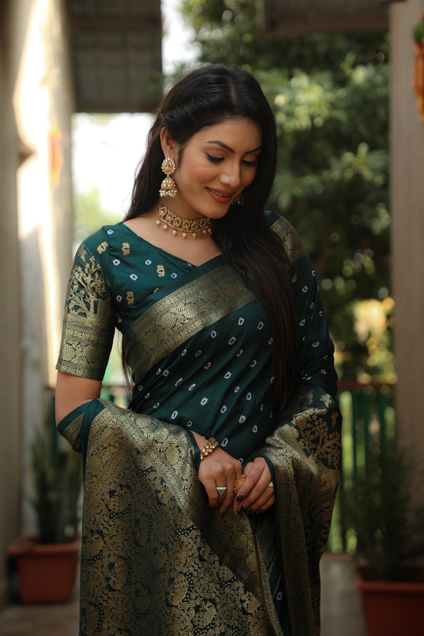 Lorenvalley Premium Pure Handmade Bandhej Kanjivaram silk saree with Zari Weaving Rich Pallu saree - Green - Swadesiicart