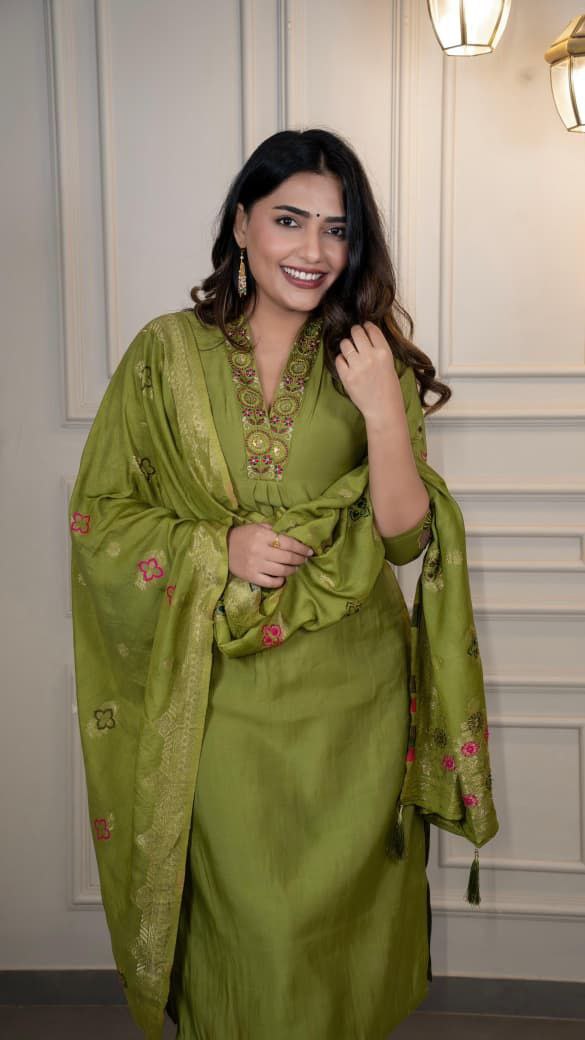 Lorenvalley Fashion Green Roman Silk Embroidery Sequence Work Kurta Pant with Dupatta - Swadesiicart