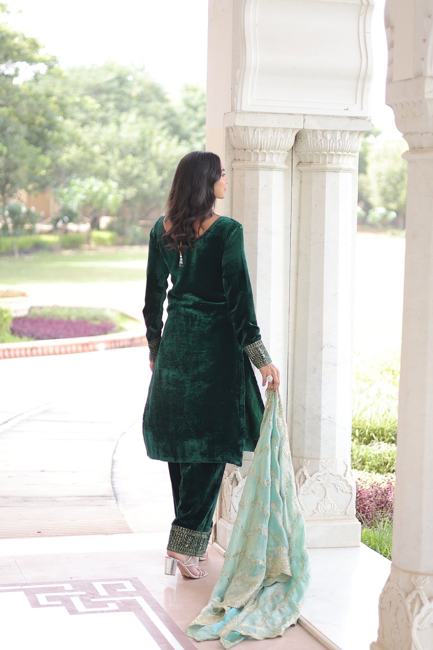 Lorenvalley Fashion Green Velvet with Rich Sequins & Zari Embroidered work Kurta Pant with Dupatta - Swadesiicart