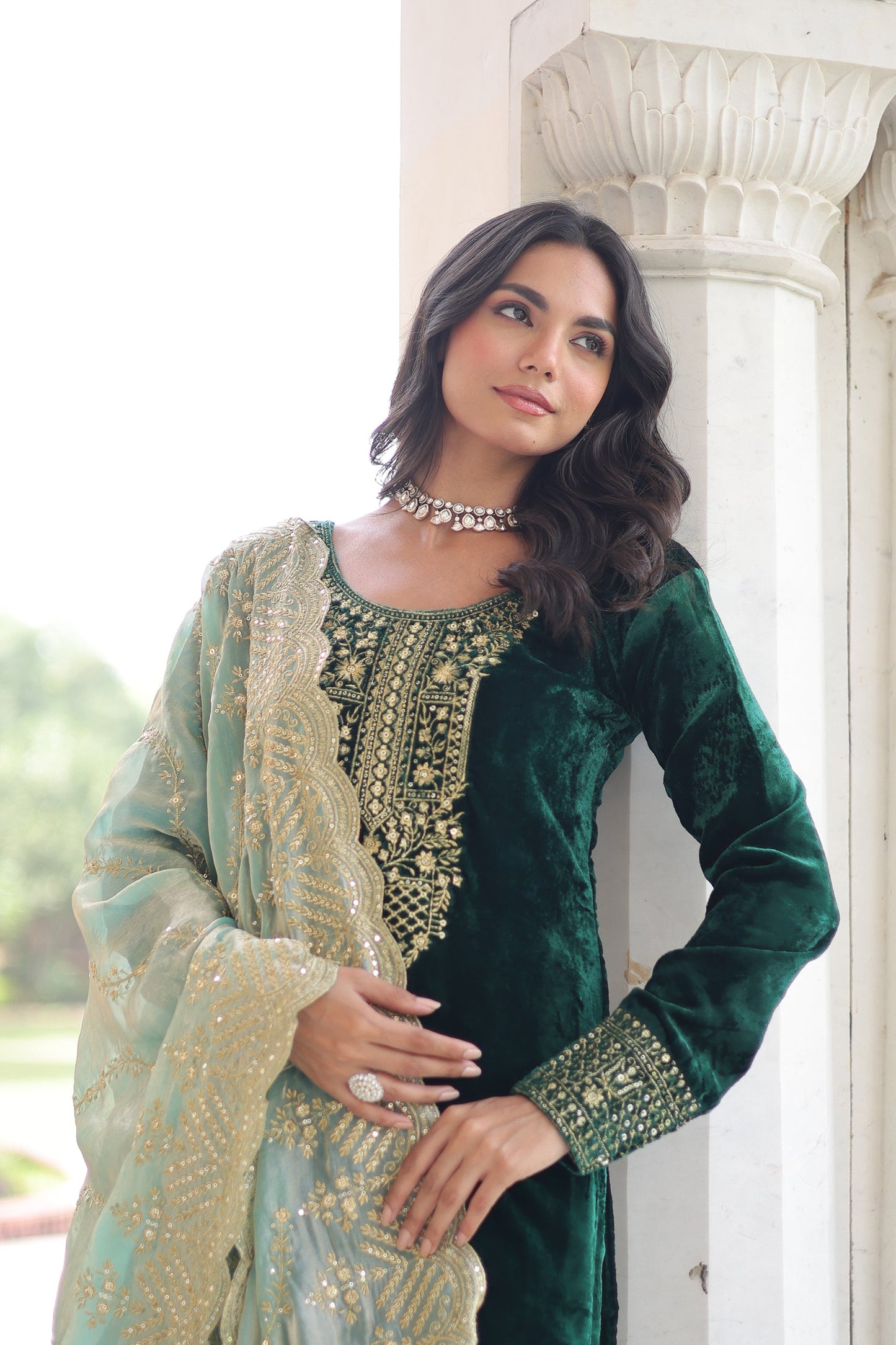 Lorenvalley Fashion Green Velvet with Rich Sequins & Zari Embroidered work Kurta Pant with Dupatta - Swadesiicart