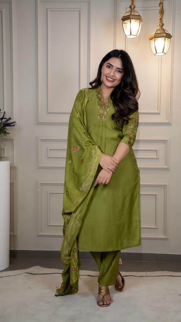Lorenvalley Fashion Green Roman Silk Embroidery Sequence Work Kurta Pant with Dupatta - Swadesiicart