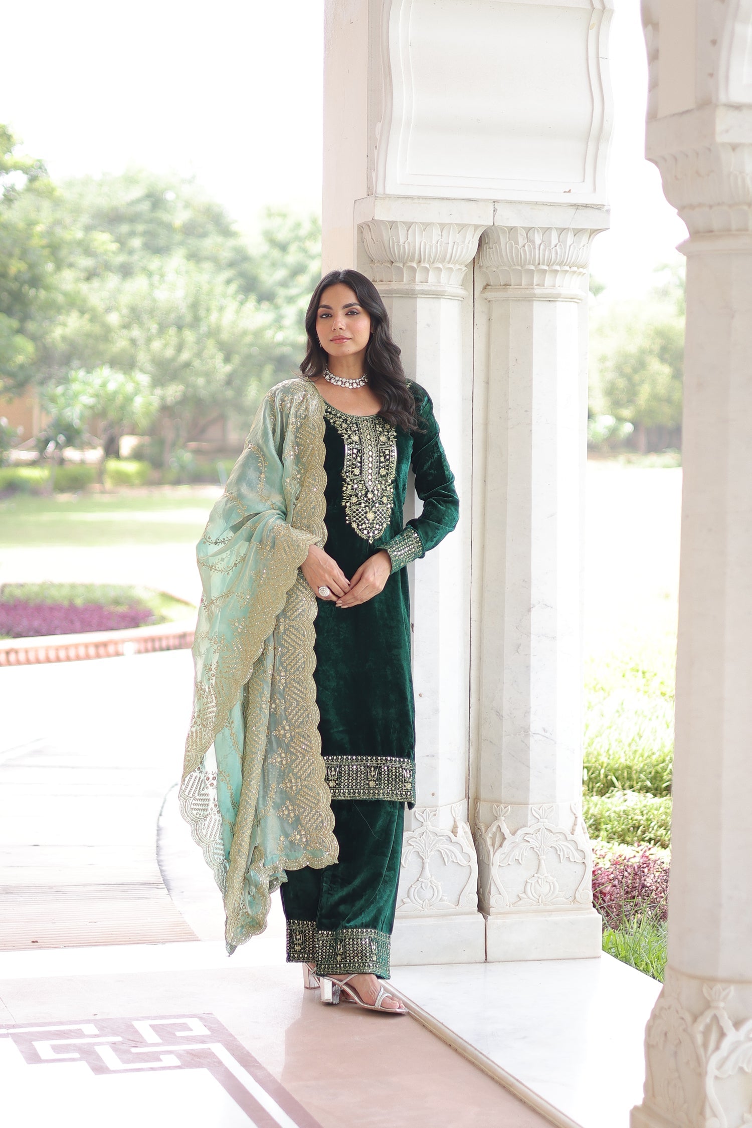 Lorenvalley Fashion Green Velvet with Rich Sequins & Zari Embroidered work Kurta Pant with Dupatta - Swadesiicart