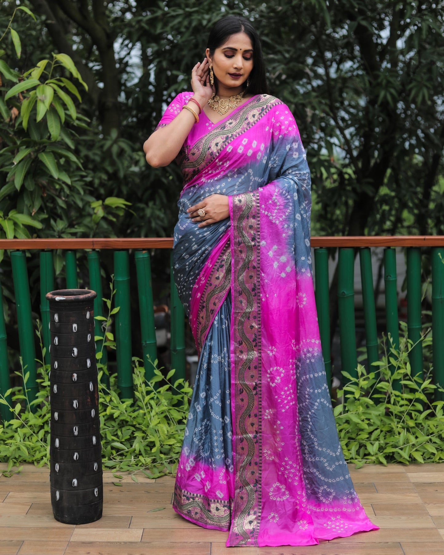 Lorenvalley Premium Pure Bandhej Tapeta Soft light weight silk saree with zari weaving Border - Multicolor - Swadesiicart