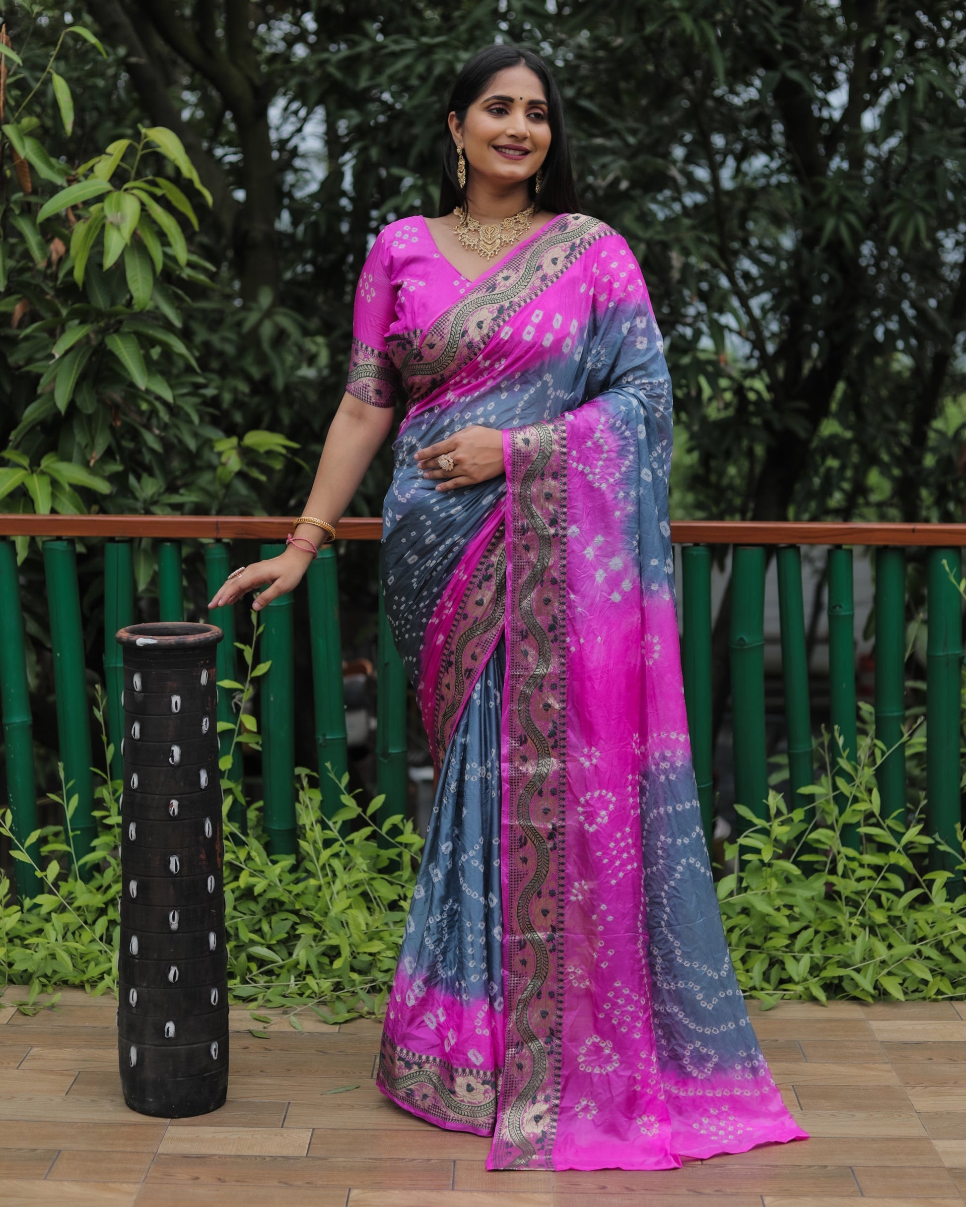Lorenvalley Premium Pure Bandhej Tapeta Soft light weight silk saree with zari weaving Border - Multicolor - Swadesiicart