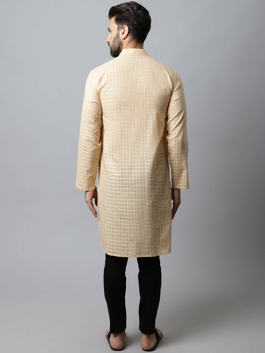 Even Apparels Beige Color Pure Cotton Men's Kurta With Side Placket (CHK1200) | Swadesiicart