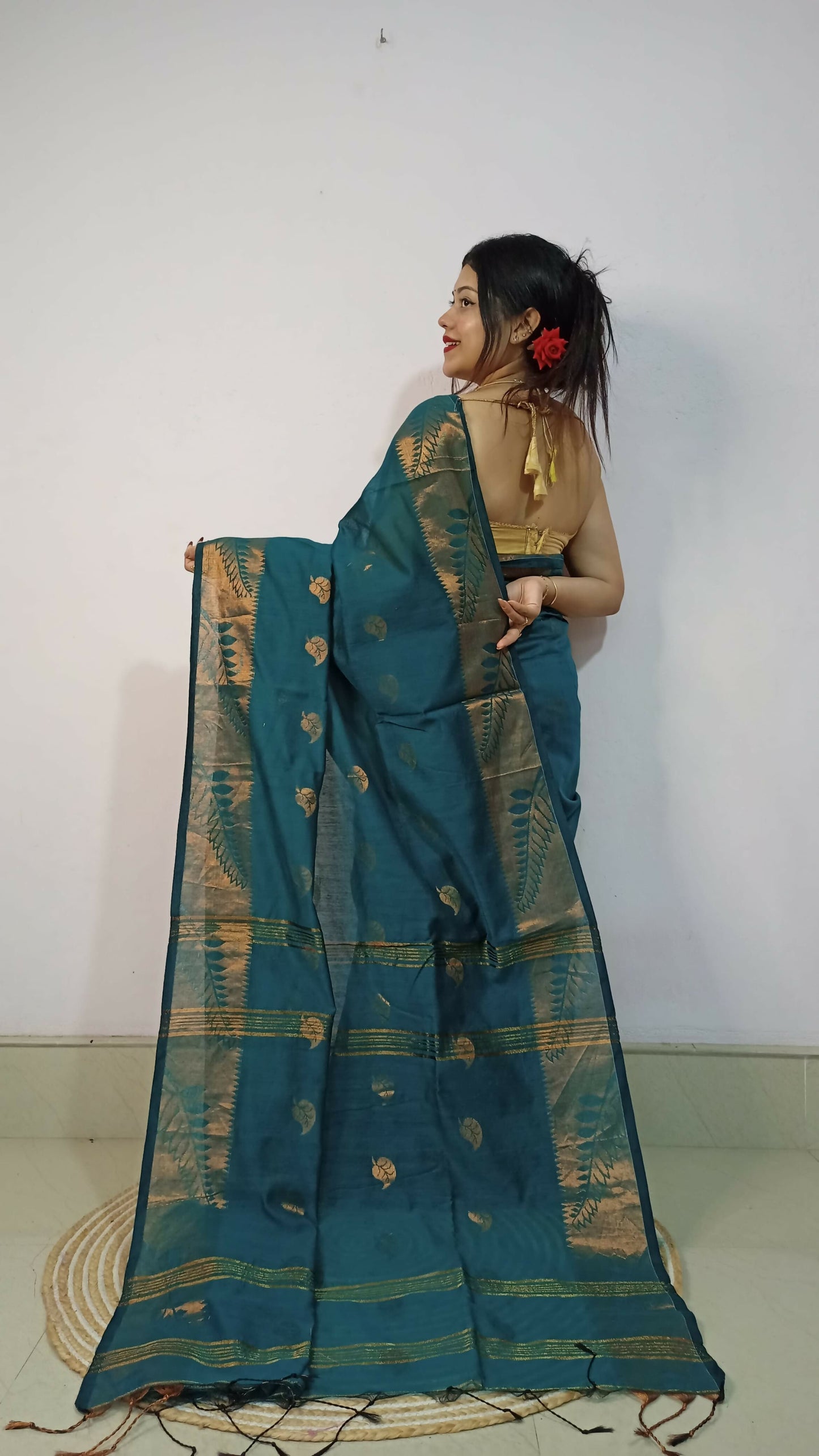 Exclusive Collection Beautiful Purssion Green Cotton Silk Woven Handloom Saree With Running Blouse Piece - Swadesiicart