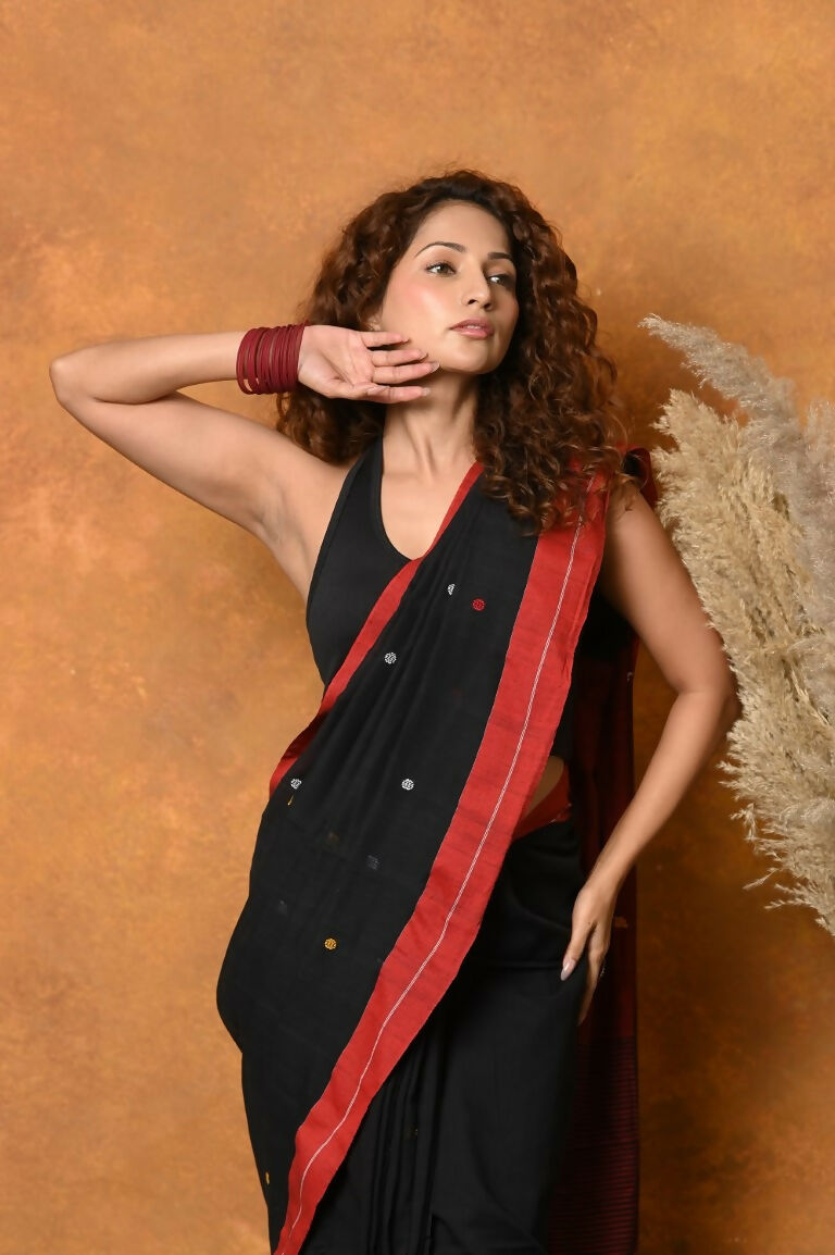 Very Much Indian Pure Cotton Handloom Saree with Buttis & Sleek Border - Black | Swadesiicart