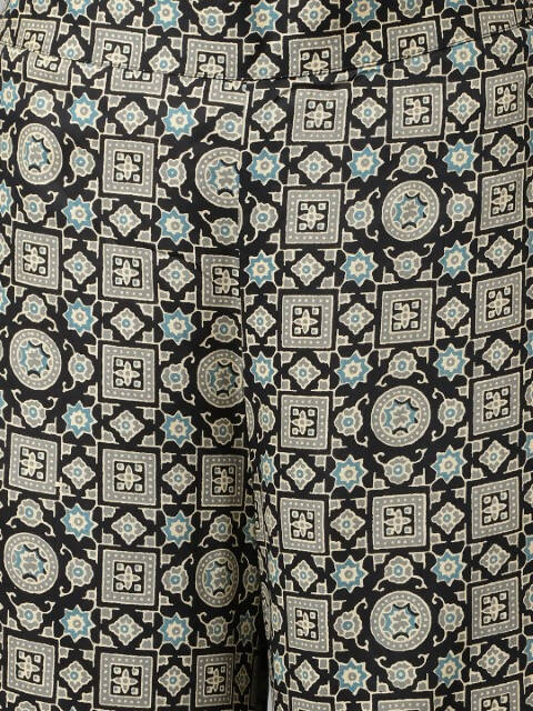 FIORRA Women's Black Cotton A-Line Kurta Palazzo Set - Swadesiicart