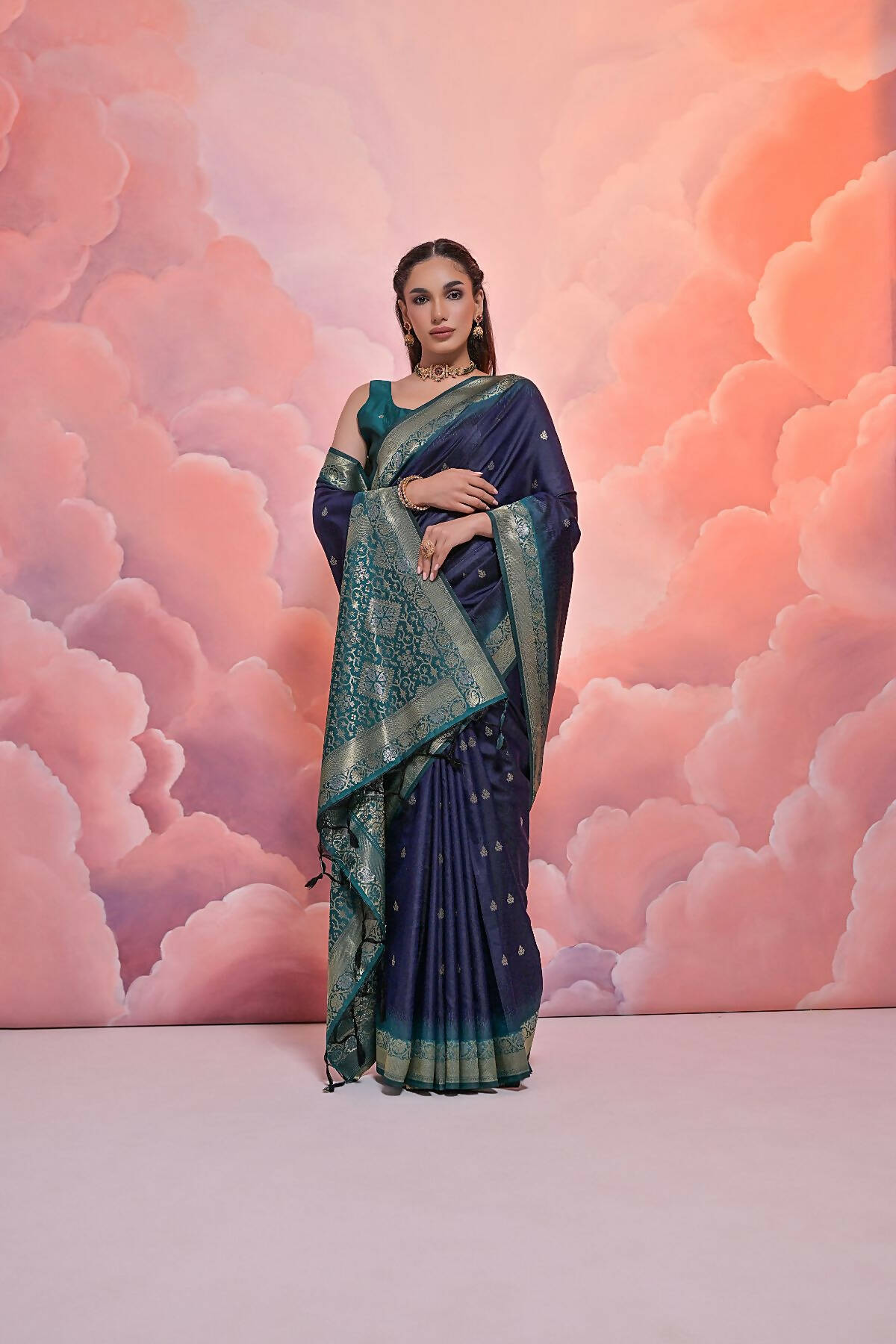Vishnu Weaves Women's Navy-Blue Soft Silk Zari Woven Saree with Blouse - Swadesiicart