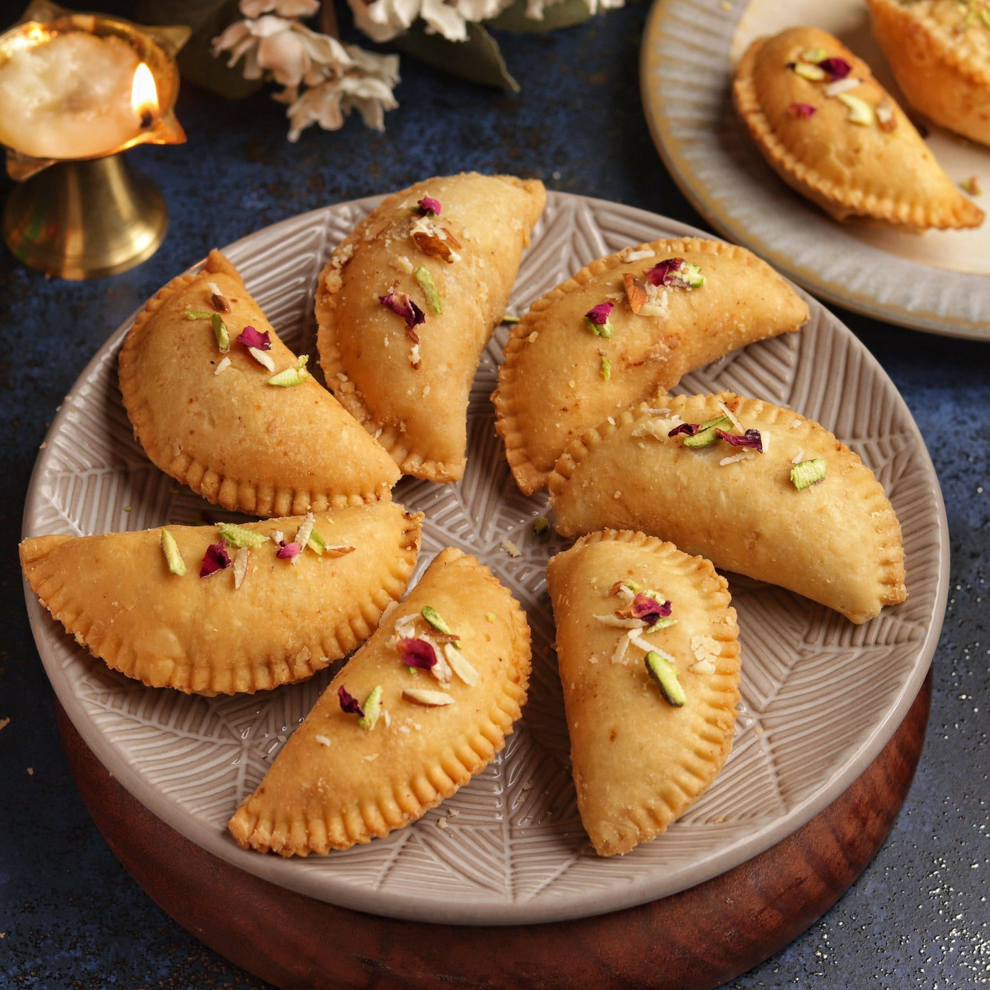 Bansiwala Mewa Gujiya | Swadesiicart