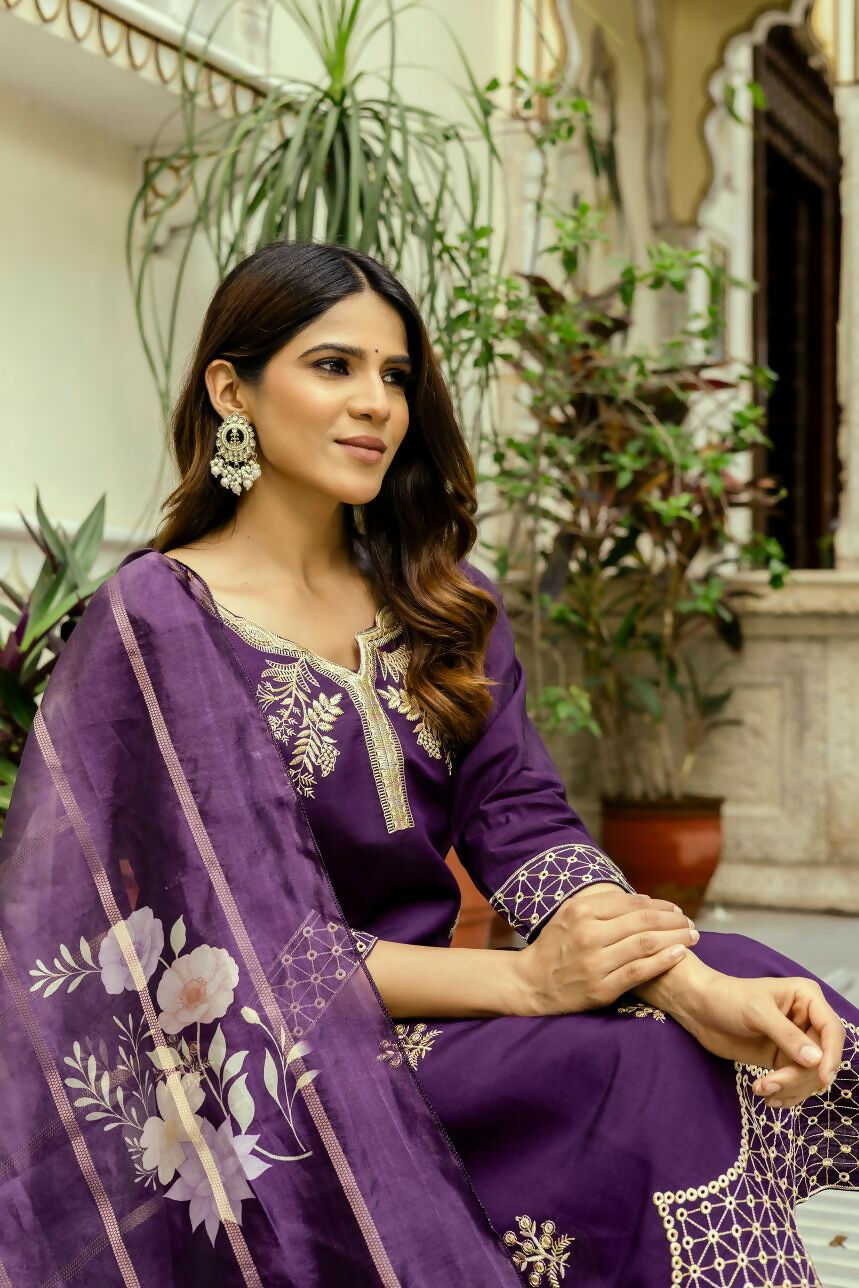 The52 Wine Women's Beautiful Viscose Chanderi Fabric Thread Work Straight Kurta Pant and Dupatta Set - Swadesiicart