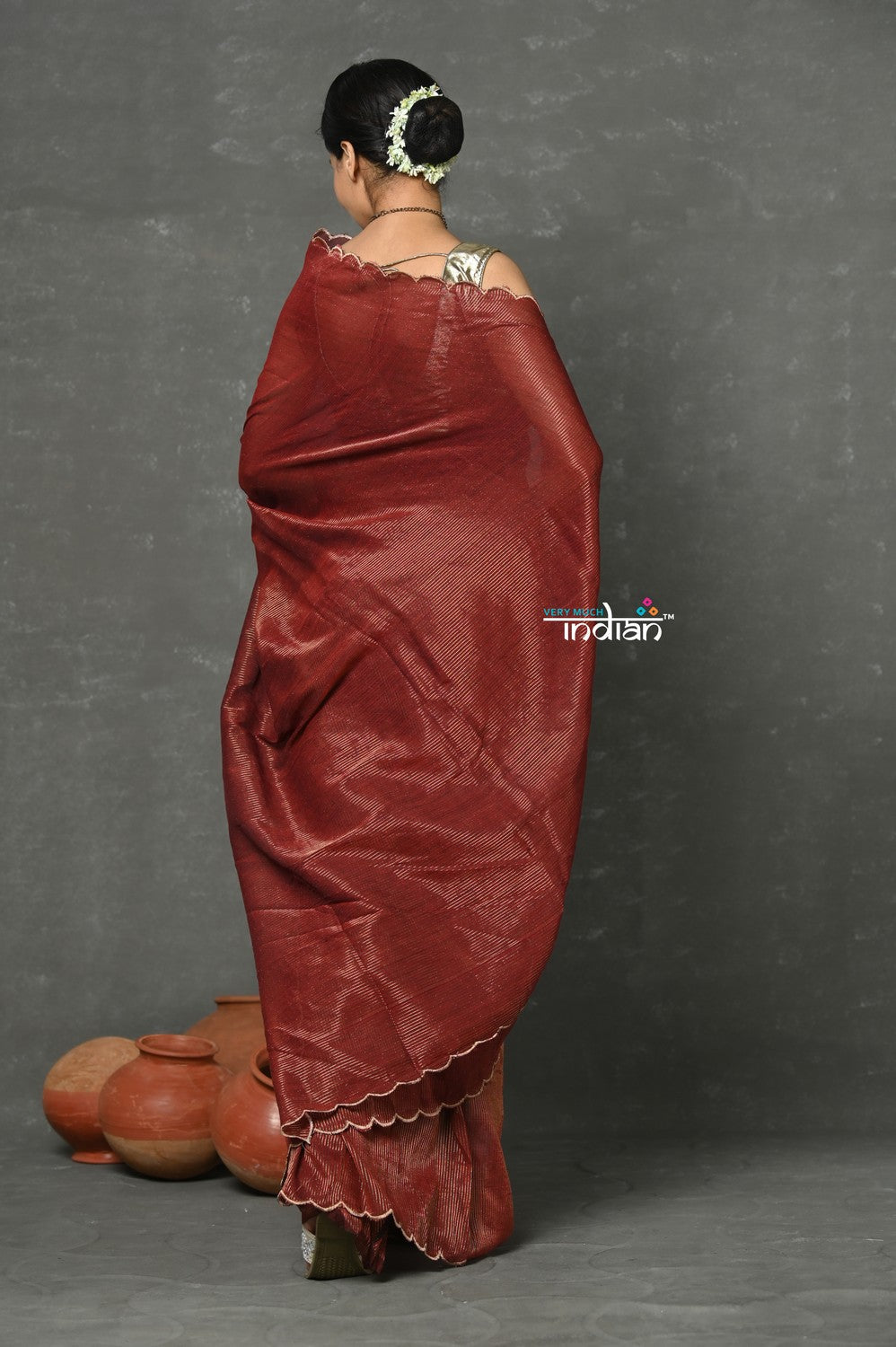 Very Much Indian Tyohaar - Mul Cotton Zari Design Handloom Woven Saree - Maroon | Swadesiicart