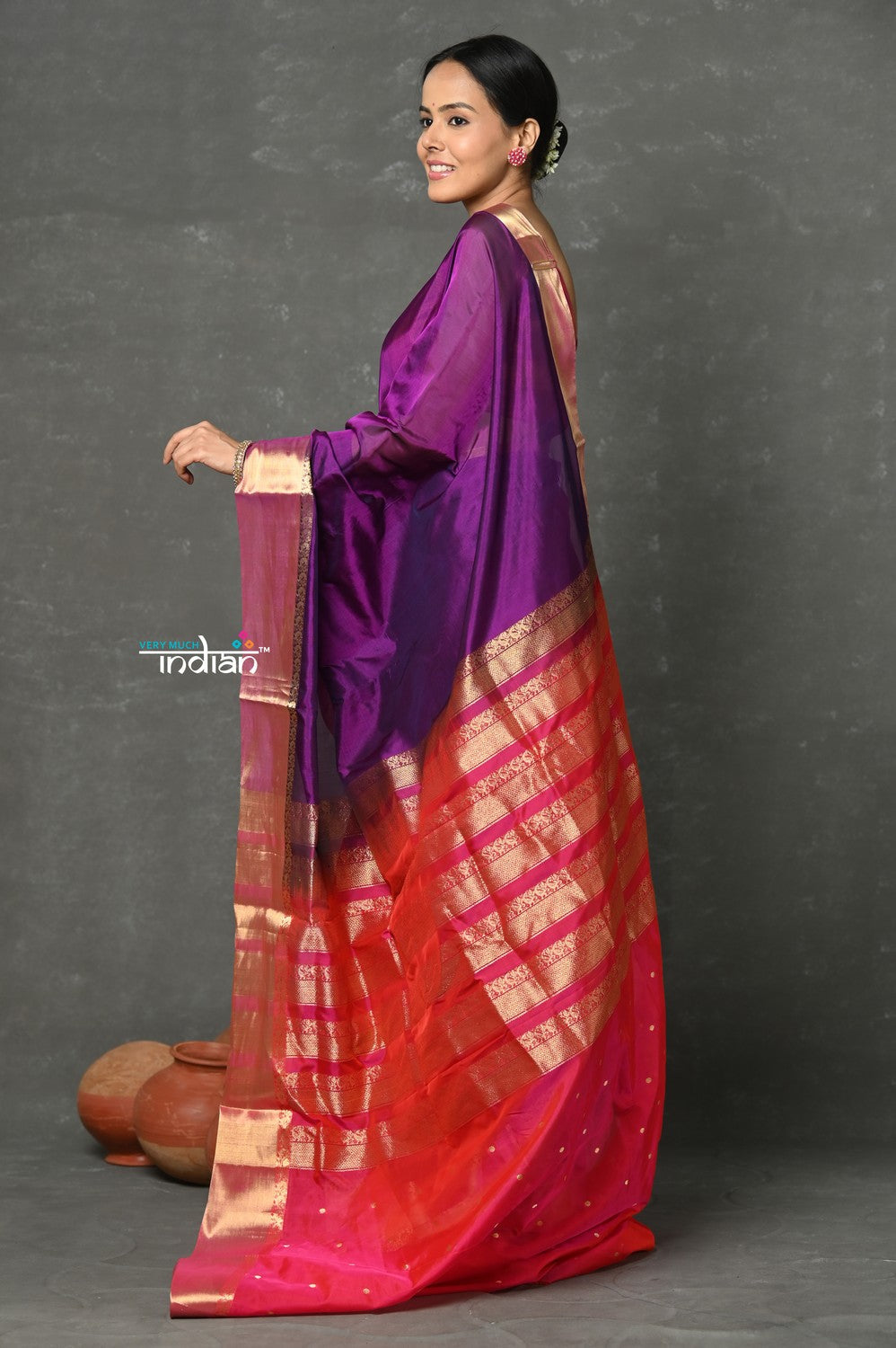 Very Much Indian Tyohaar - Handloom Pure Chanderi Cotton Silk Saree With Golden Border - Purple Pink | Swadesiicart