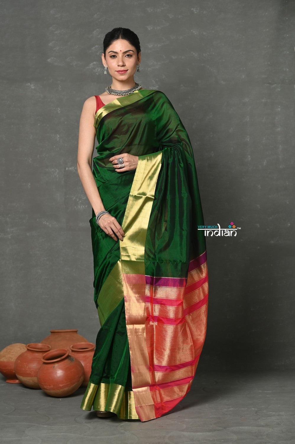 Very Much Indian Handloom Pure Cotton Silk Saree With Golden Border - Green | Swadesiicart