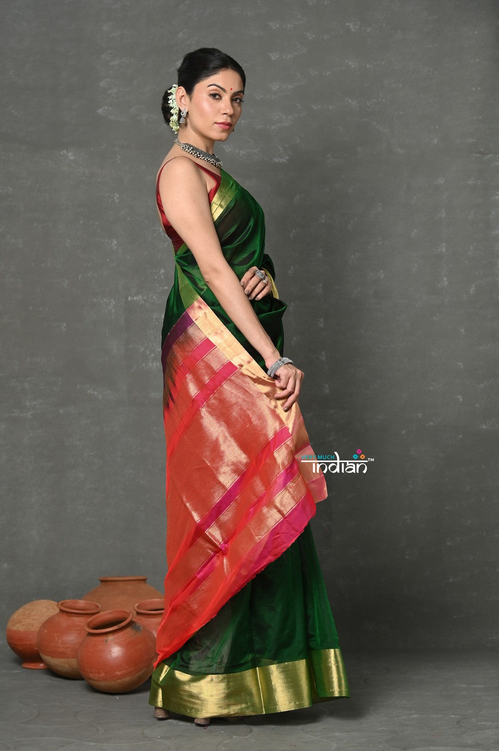 Very Much Indian Handloom Pure Cotton Silk Saree With Golden Border - Green | Swadesiicart