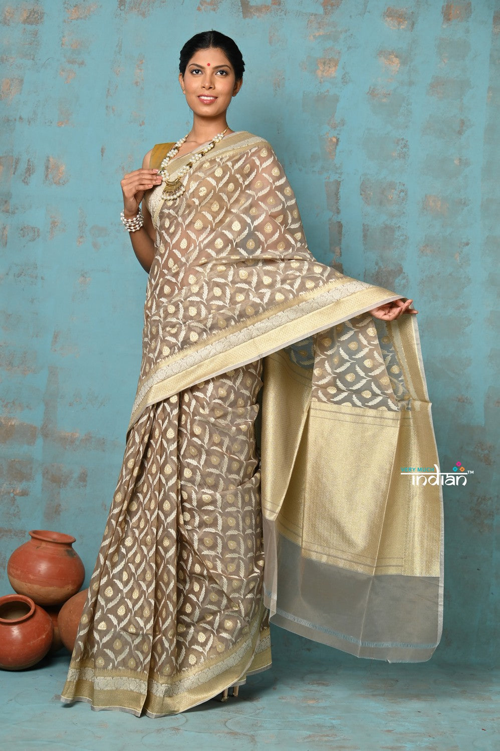 Very Much Indian Tejaswi - Exclusive High Quality Handloom Banarasi Cotton Saree with Beautiful Abstract Print- Warm Slate | Swadesiicart