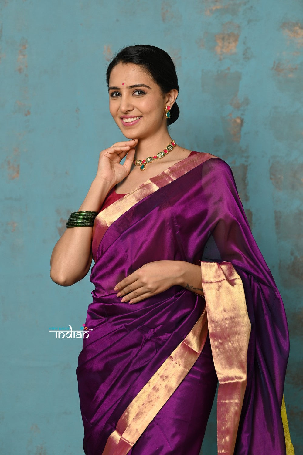 Very Much Indian Prerna - Handloom Pure Chanderi Cotton Silk Saree With Golden Border - Soft Plum | Swadesiicart