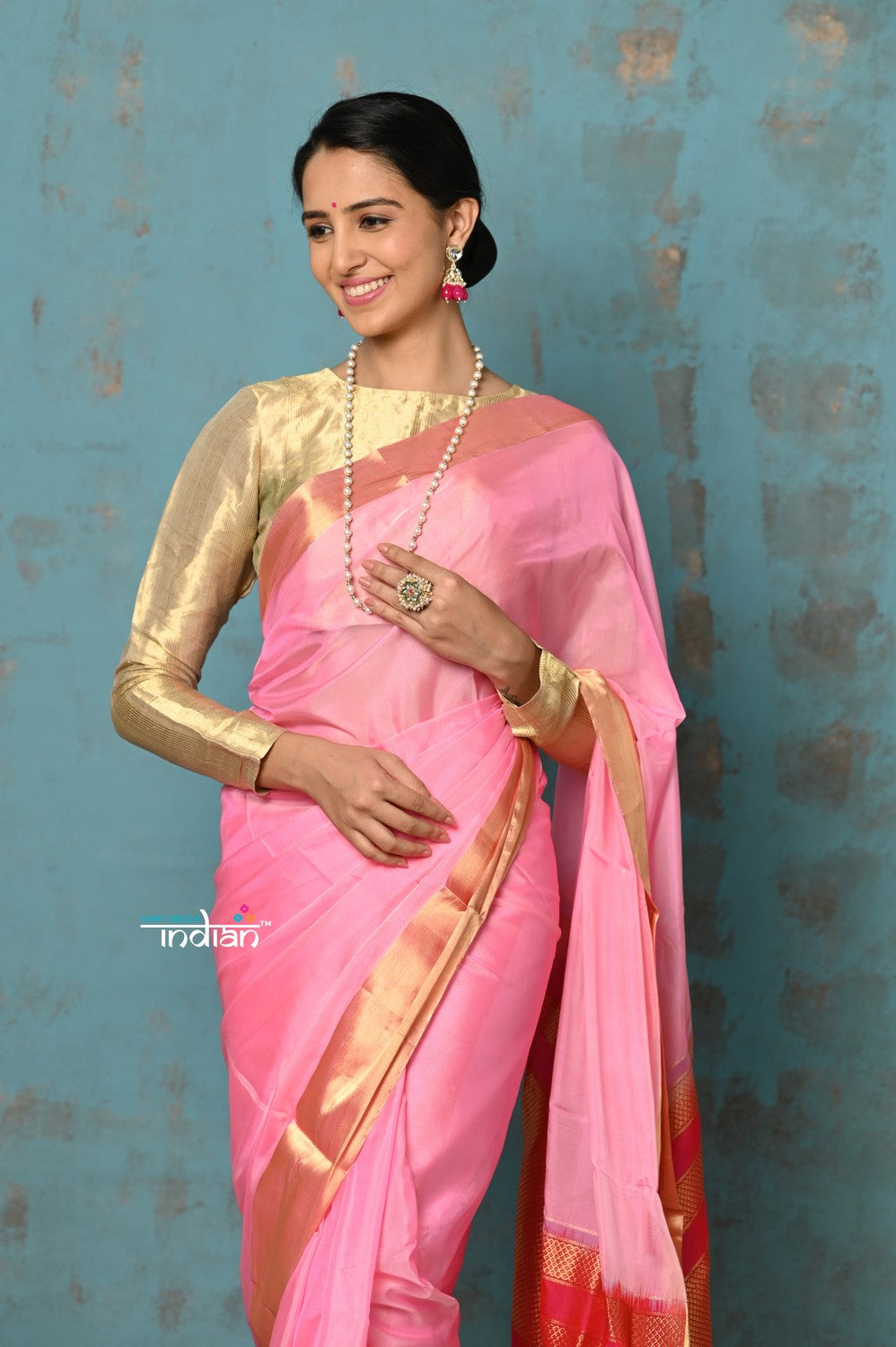 Very Much Indian Prerna - Handloom Pure Chanderi Cotton Silk Saree With Golden Border - Feather Pink | Swadesiicart