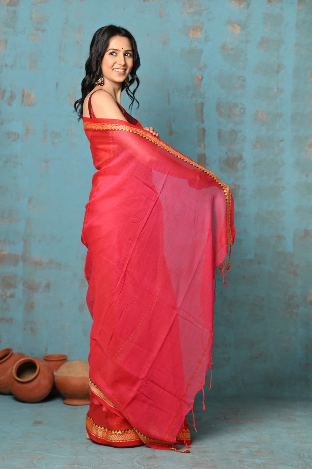 Very Much Indian Tyohaar - Pure Mul Cotton Handloom Saree - Red | Swadesiicart