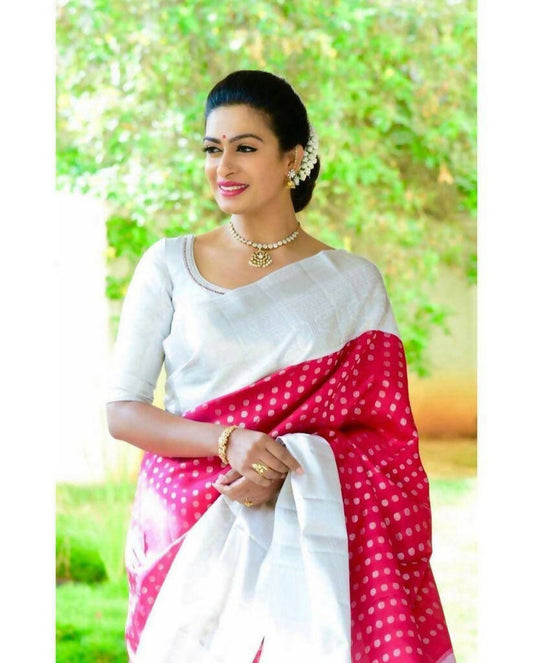 DEIANA'S Beautiful Designer Golden zari Soft Lichi Silk Saree - Red - Swadesiicart